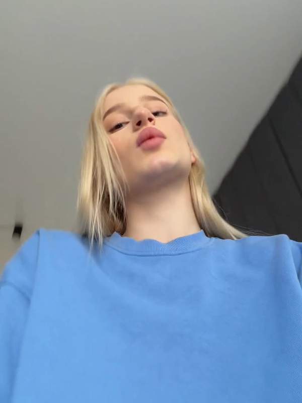 Willst du mit mir Chatten Klick auf den Link in der Bio