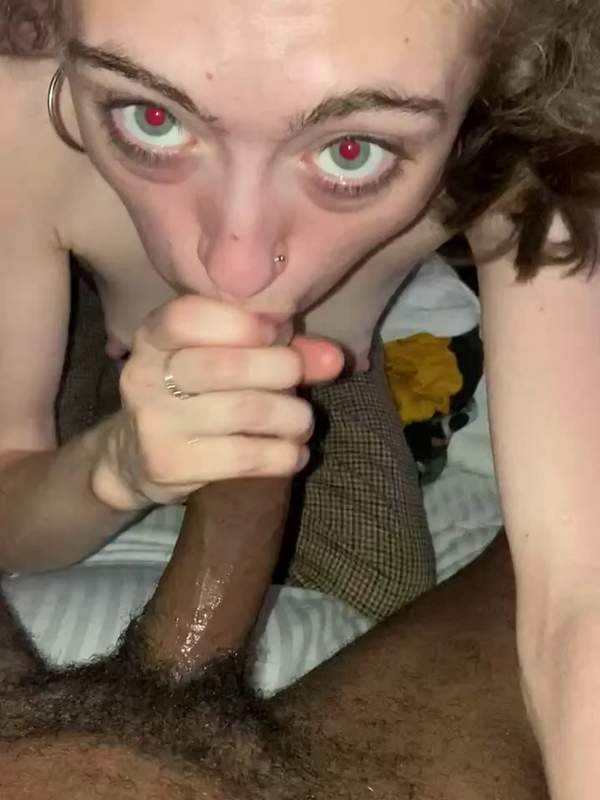 Amateurin lutscht BBC-Videos