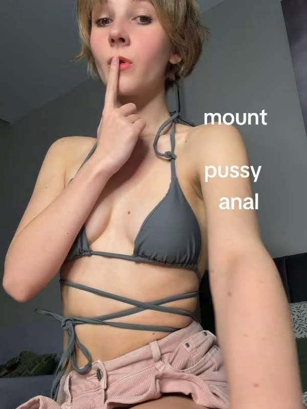 Anal in die geile Muschi - Amateursex mit einer blonden Nutte