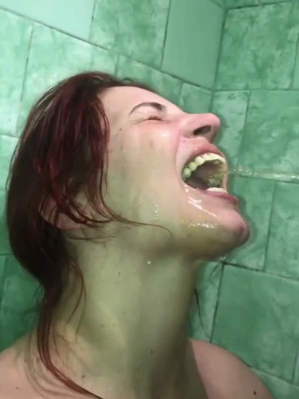 Amateurporn mit einer schönen blonden Frau