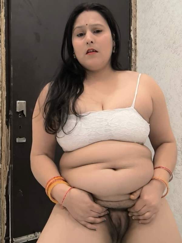 Wunderschönes Indien Mädchen zeigt ihre Schönheit
