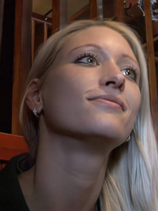 Ich lutsche die Blondine, bis sie abspritzt