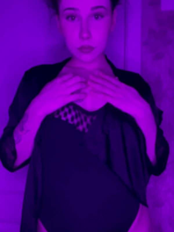 Ich masturbiere und ficke meinen Arsch