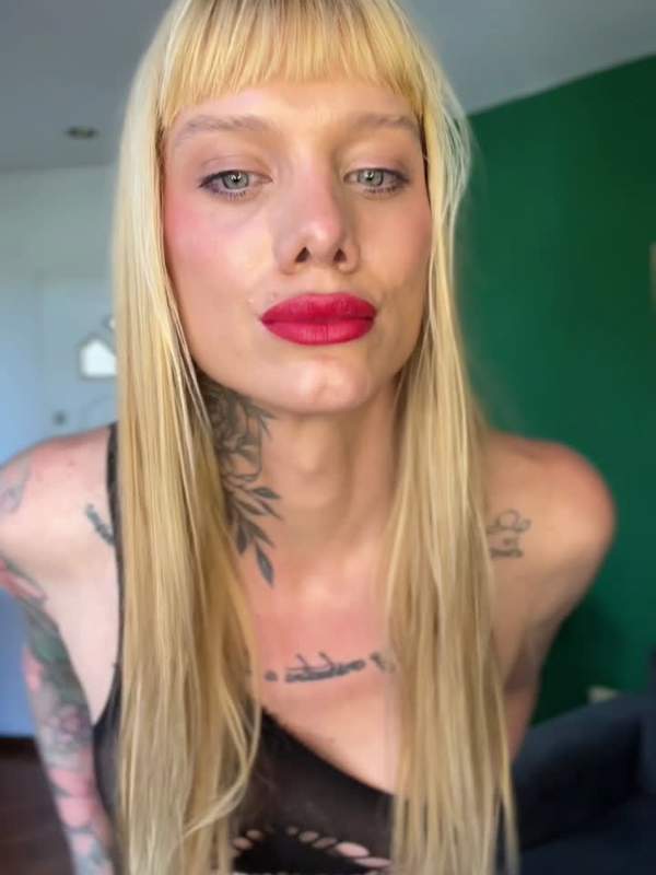 Wenn du mit dem Mund reden könntest würdest du stumm sein
