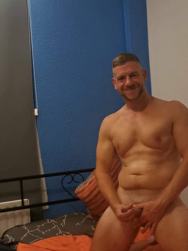 Grosser und harter Schwanz - Amateursex mit dem großen Schwanz