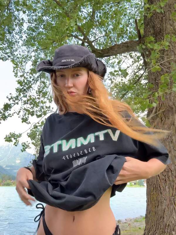 Würdest du mit meiner Muschi spielen