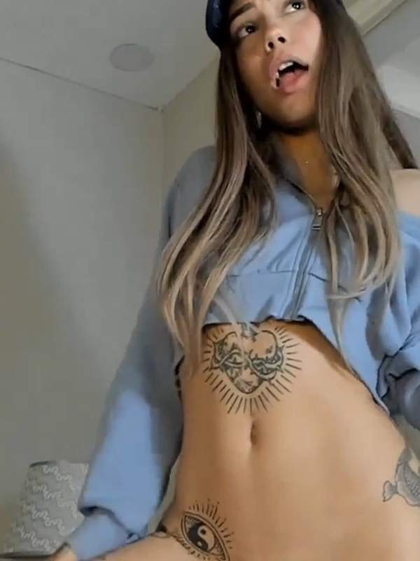 Ich fühle mich geil - solo mit Sofia Reyes