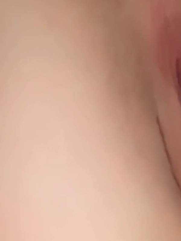 Mutter zeigt Amateure beim Sex