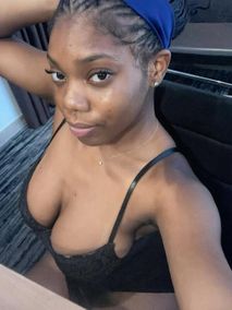 Zola (29)
