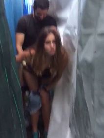 SHAKE that 🍑